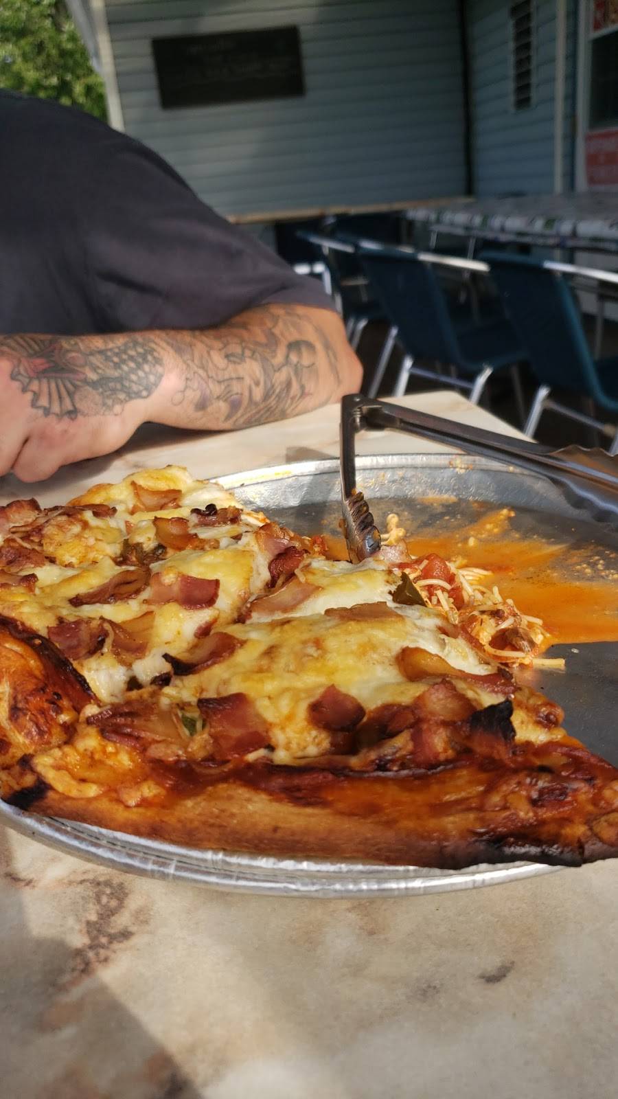 Restaurant Quai Sabrevois | restaurant | 4 36e Av, Sabrevois, QC J0J 2G0, Canada | 4503466118 OR +1 450-346-6118