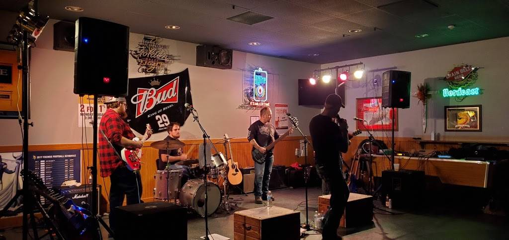 Neisens Bar and Grill | restaurant | 300 Dorans St, Biscay, MN 55336, USA | 3208645555 OR +1 320-864-5555