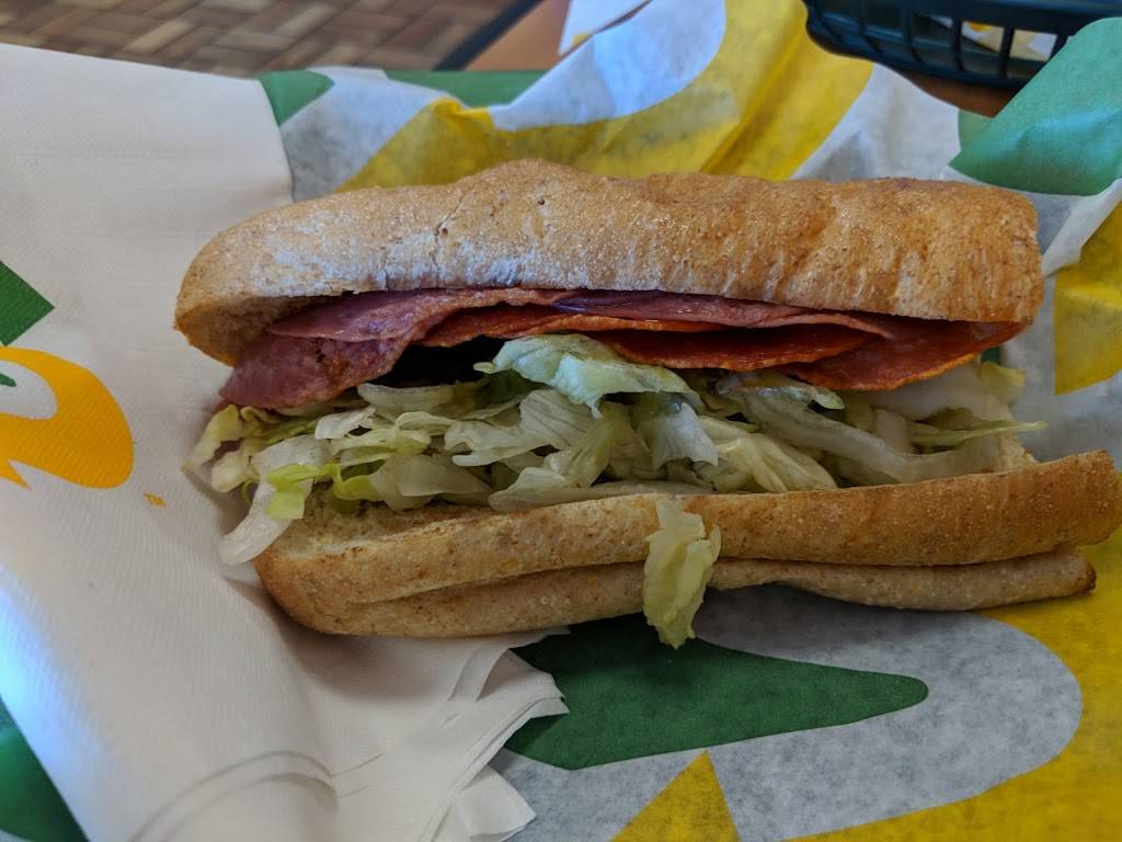 Subway Restaurants | restaurant | 5601 Richmond Rd, Williamsburg, VA 23188, USA | 7575651782 OR +1 757-565-1782
