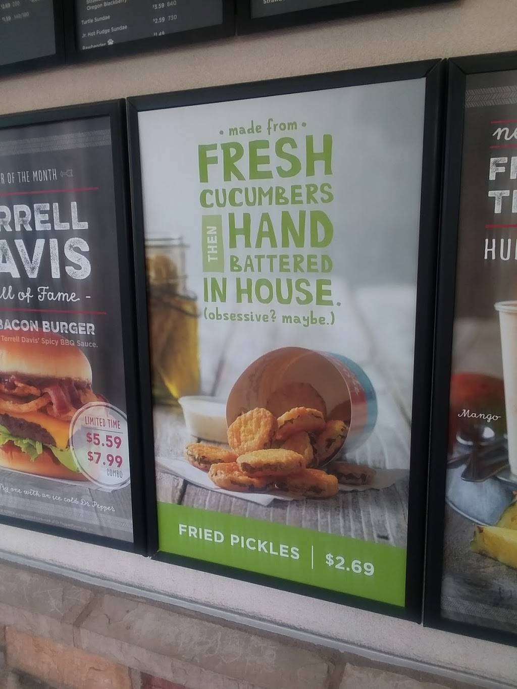 Good Times Burgers & Frozen Custard | restaurant | 8950 E Hampden Ave, Denver, CO 80231, USA | 3037717525 OR +1 303-771-7525