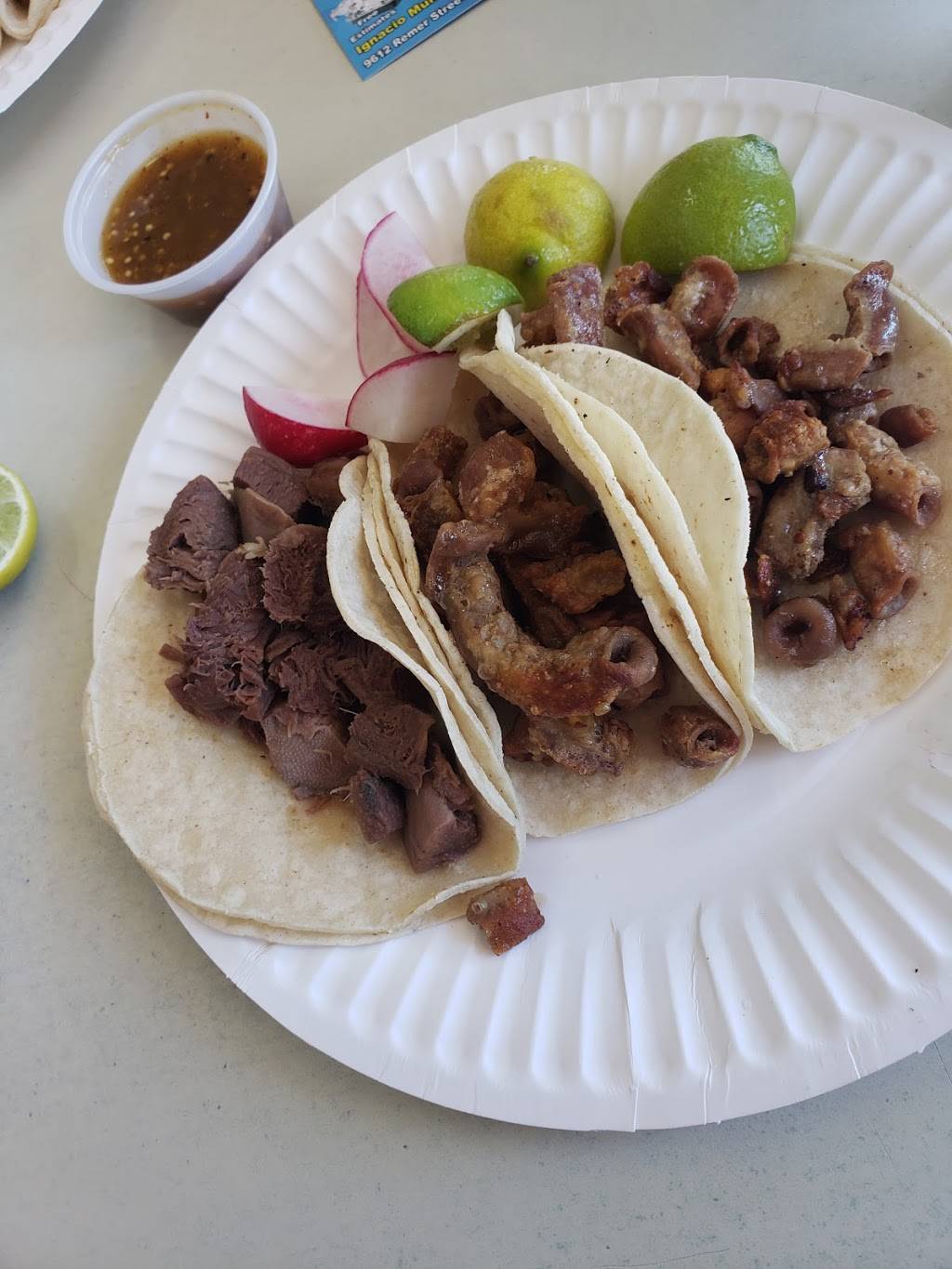 Karinas Tacos | restaurant | 2025 Durfee Ave, South El Monte, CA 91733, USA | 6264541236 OR +1 626-454-1236