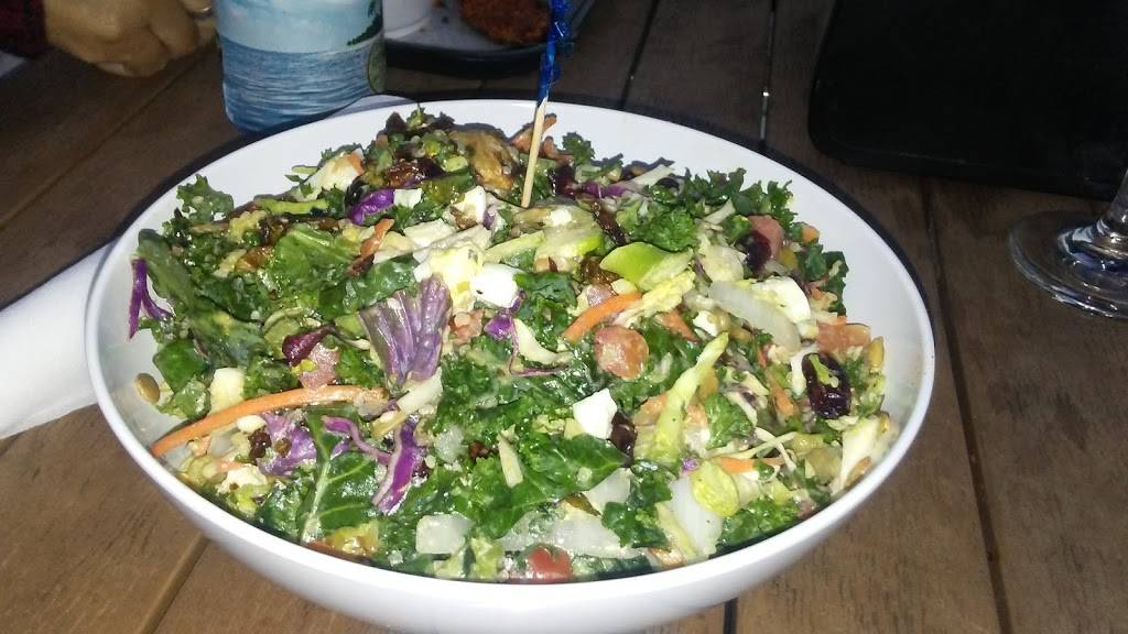 The Deck | restaurant | 1601 Beach St, Muskegon, MI 49441, USA | 2317555022 OR +1 231-755-5022