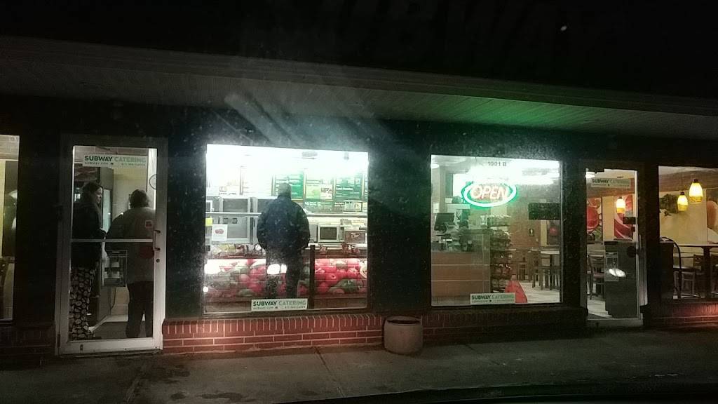 Subway | restaurant | 1001 E Main St, Newark, OH 43055, USA | 7403458071 OR +1 740-345-8071