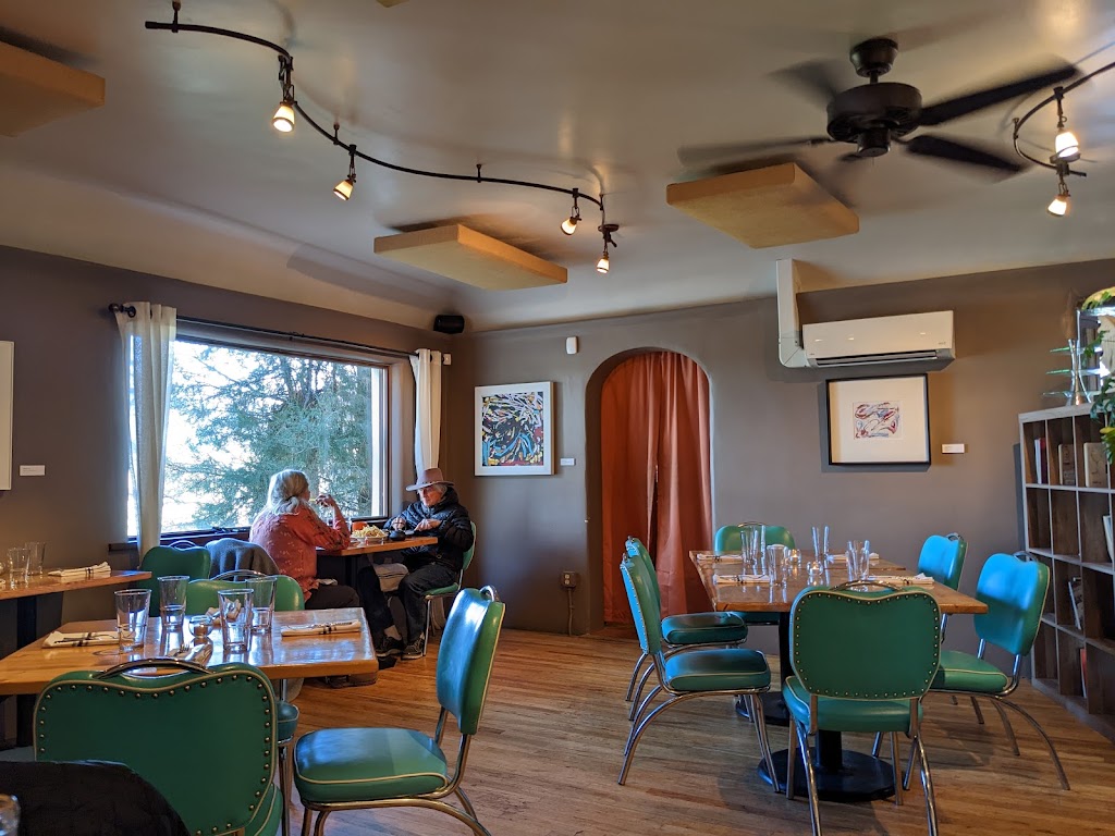 Medley. | restaurant | 100 NM-150, El Prado, NM 87529, USA | 5757768787 OR +1 575-776-8787