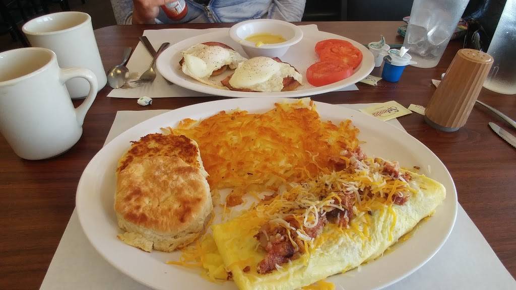 Cs Waffles Edgewater | restaurant | 1816 S Ridgewood Ave, Edgewater, FL 32141, USA | 3864103984 OR +1 386-410-3984