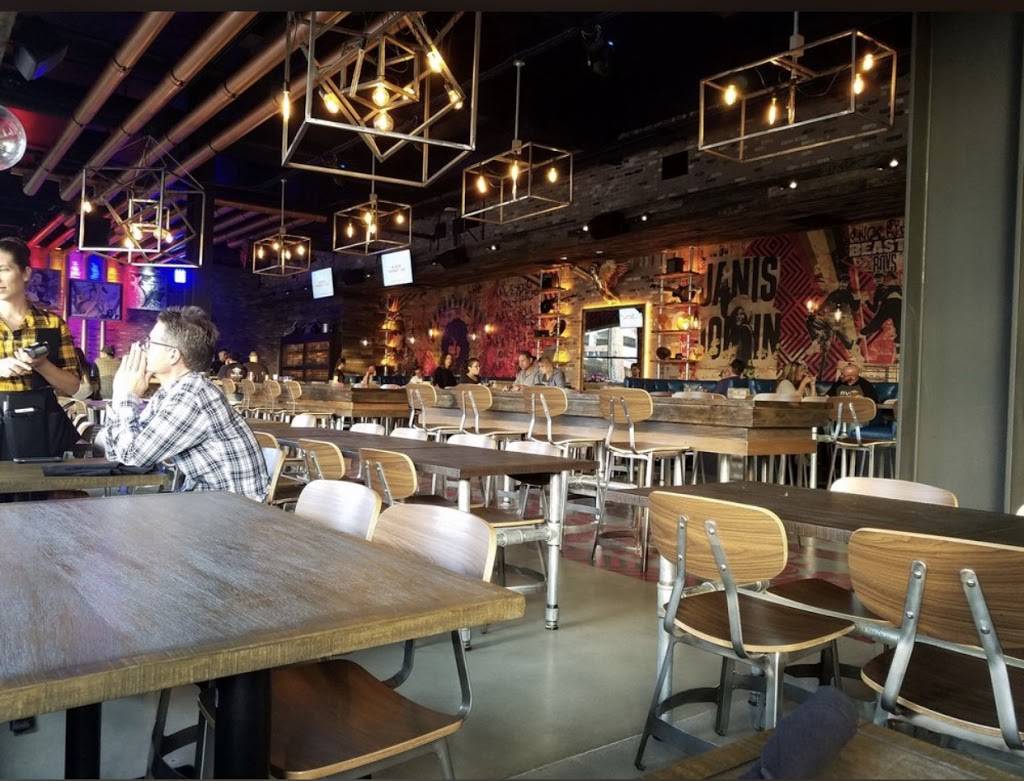 Copper Blues Live | restaurant | 180 S Brea Blvd, Brea, CA 92821, USA | 7145383344 OR +1 714-538-3344