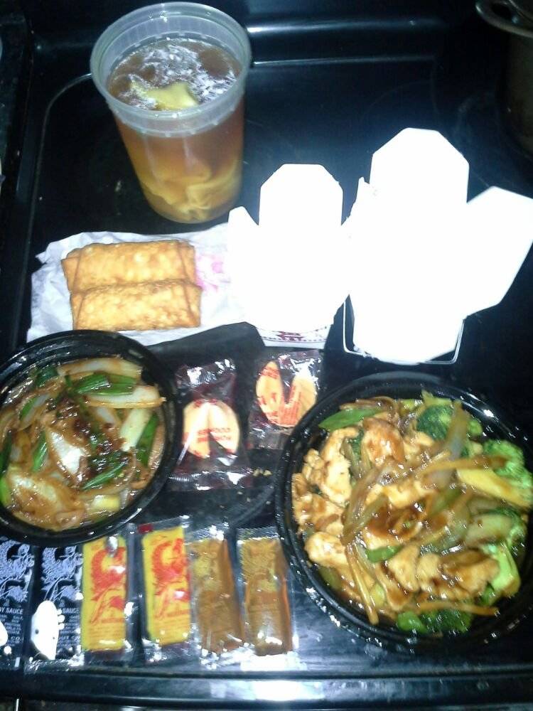 Golden House Restaurant | meal takeaway | 8100 Wisconsin Ave, Bethesda, MD 20814, USA | 3019518999 OR +1 301-951-8999