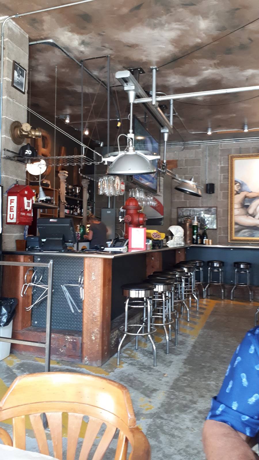 Bistrot caserne 409 | restaurant | 409 Boulevard Marie Victorin, Kingsey Falls, QC J0A 1B0, Canada | 8193639400 OR +1 819-363-9400