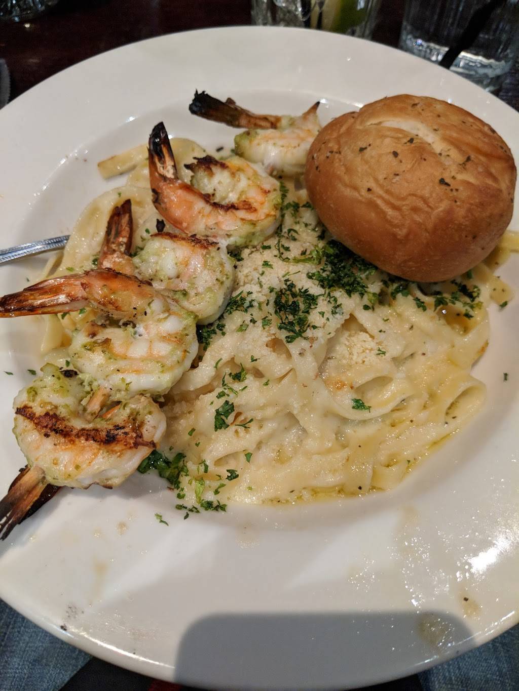 P.J. Whelihans Pub + Restaurant [Cherry Hill] | night club | 1854 Marlton Pike East, Cherry Hill, NJ 08034, USA | 8564248844 OR +1 856-424-8844