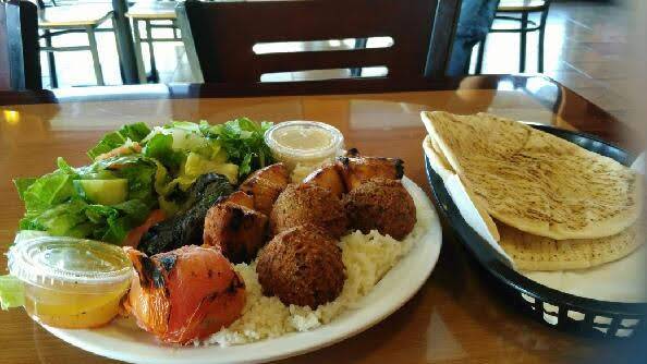 Sam’s Flaming Grill | restaurant | 24802 Orchard Village Rd, Santa Clarita, CA 91321, USA | 6612229060 OR +1 661-222-9060