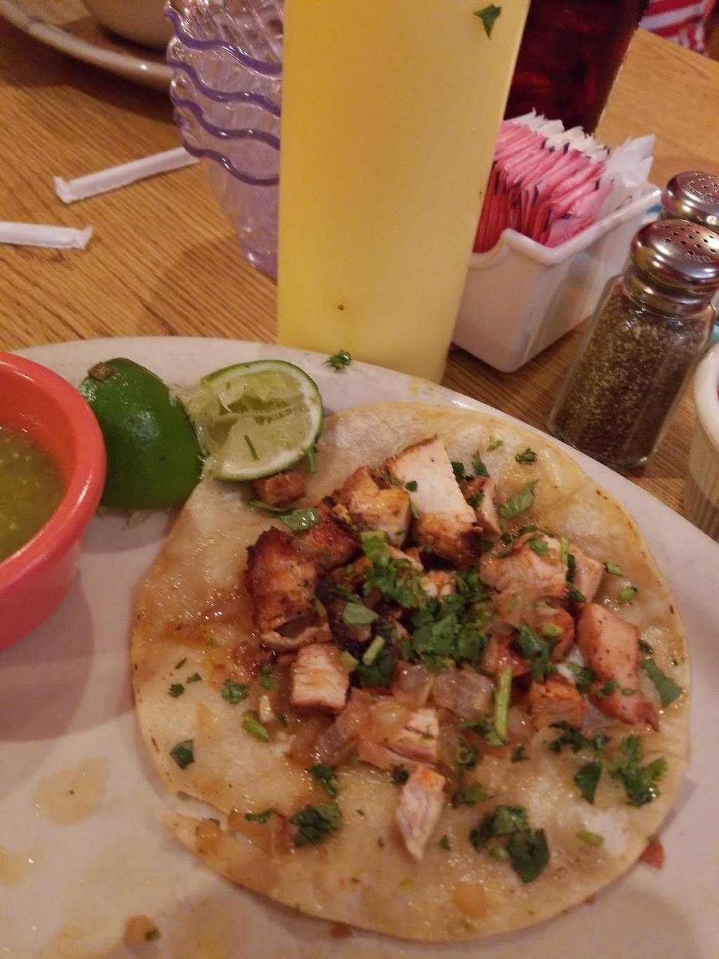 Peraltas Mexican Restaurant | restaurant | 310 W Garland St, Grand Saline, TX 75140, USA | 9039623949 OR +1 903-962-3949