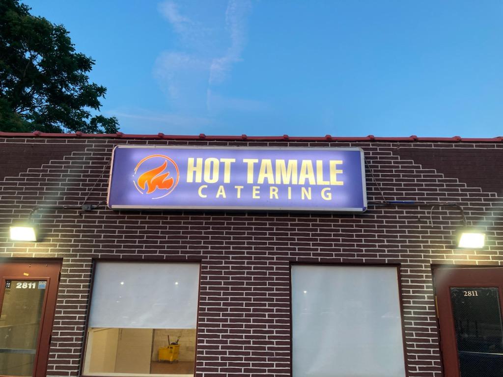 Hot tamale catering | restaurant | 2811 SE 14th St, Des Moines, IA 50320, USA | 5158677157 OR +1 515-867-7157