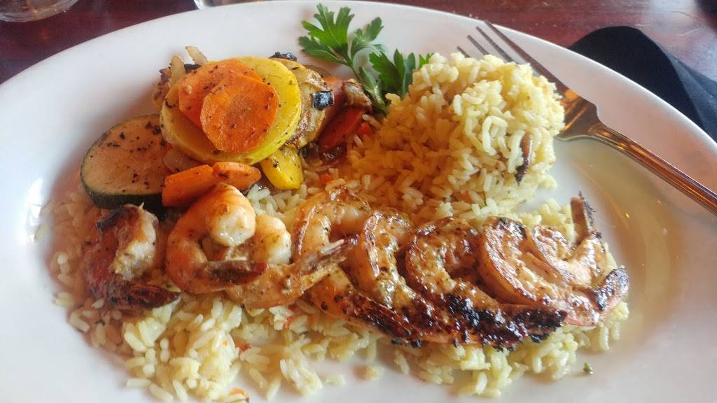 Claim Jumper Restaurants | restaurant | 6501 E Pacific Coast Highway, Long Beach, CA 90803, USA | 5624311321 OR +1 562-431-1321