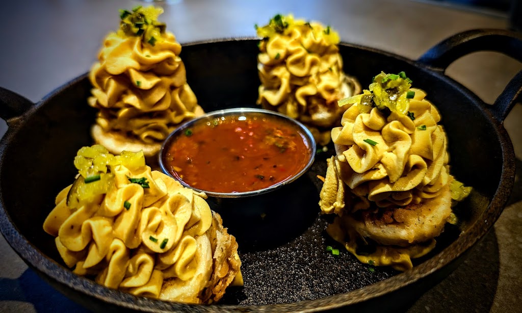 The Local on The Avenue | restaurant | 8161 Honeygo Blvd, Nottingham, MD 21236, USA | 4108708250 OR +1 410-870-8250