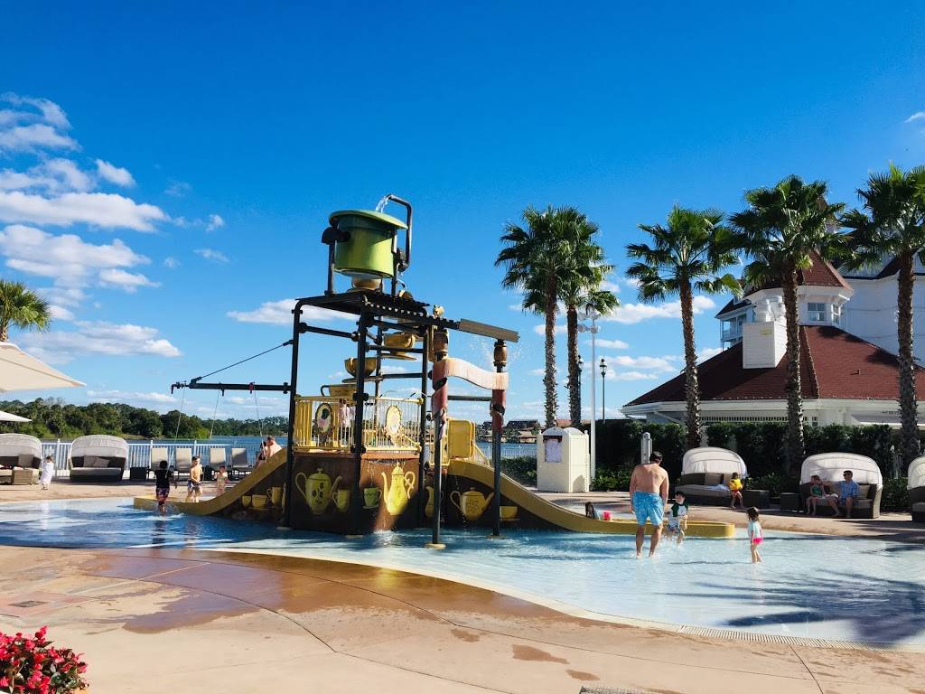 1900 Park Fare | restaurant | 4401 Floridian Way, Orlando, FL 32836, USA | 4079393463 OR +1 407-939-3463