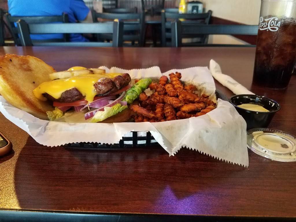 Unc & Nephs | restaurant | 1015 W Madison St, Washington, IA 52353, USA | 3196534755 OR +1 319-653-4755