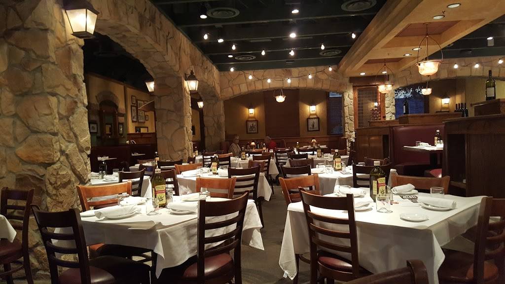 Romanos Macaroni Grill | restaurant | 2302 Tyrone Blvd N, St. Petersburg, FL 33710, USA | 7273430050 OR +1 727-343-0050