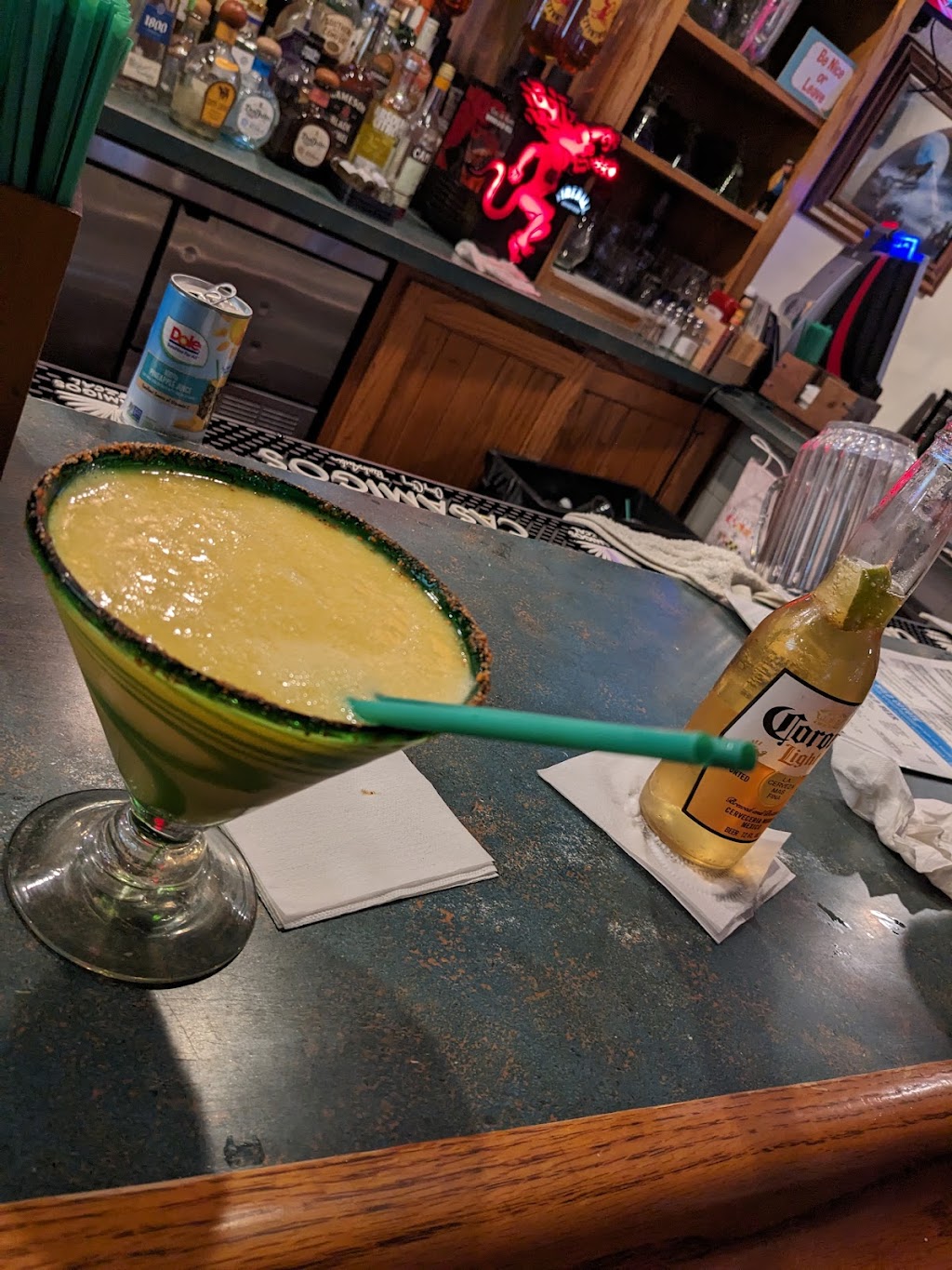 Coyote Joes Bar & Restaurant | restaurant | 113 Catalina St., Green Pleasure Pier, Avalon, CA 90704, USA | 3105101176 OR +1 310-510-1176