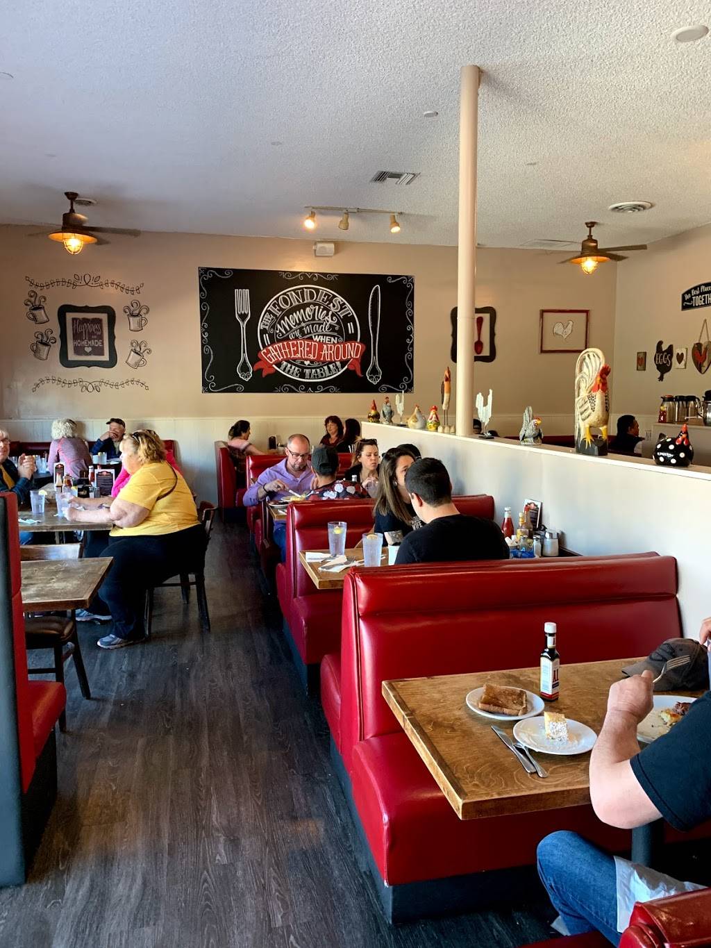 The Egg House | restaurant | 1470 E Los Angeles Ave, Simi Valley, CA 93065, USA | 8055263305 OR +1 805-526-3305