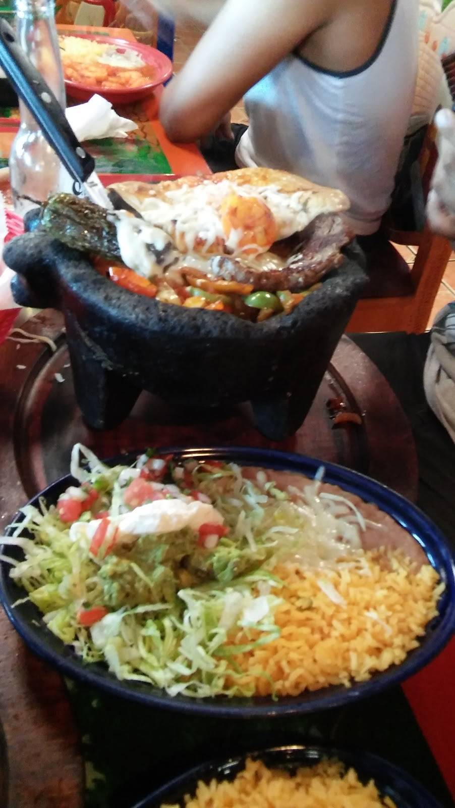 El Metate | restaurant | 1021 2nd St W, Tifton, GA 31794, USA | 2294453713 OR +1 229-445-3713