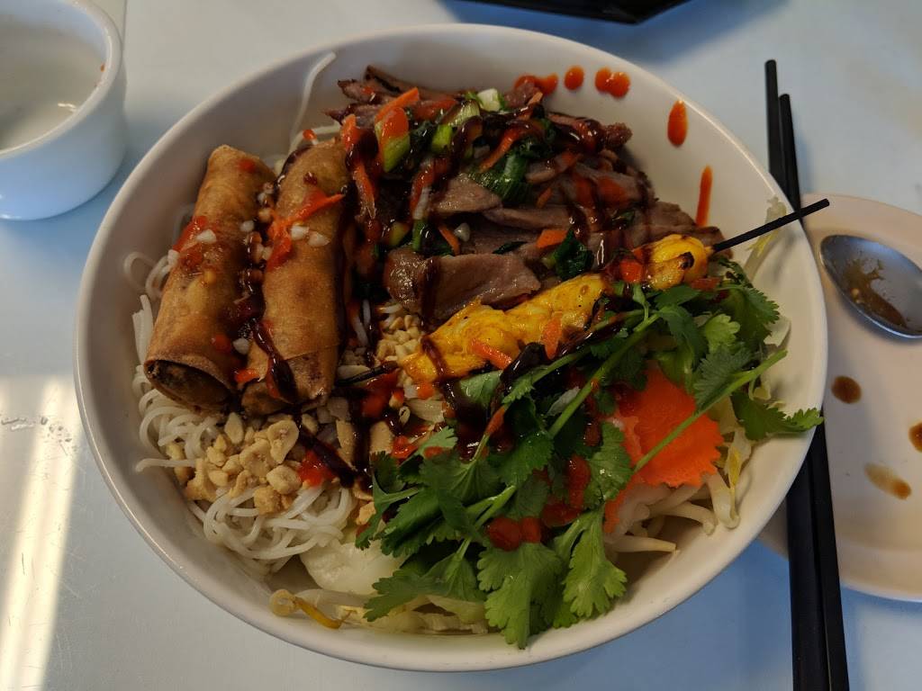 Pho Bac Hoa Viet | restaurant | 7600 Greenhaven Dr Suite 9, Sacramento, CA 95831, USA | 9163930138 OR +1 916-393-0138