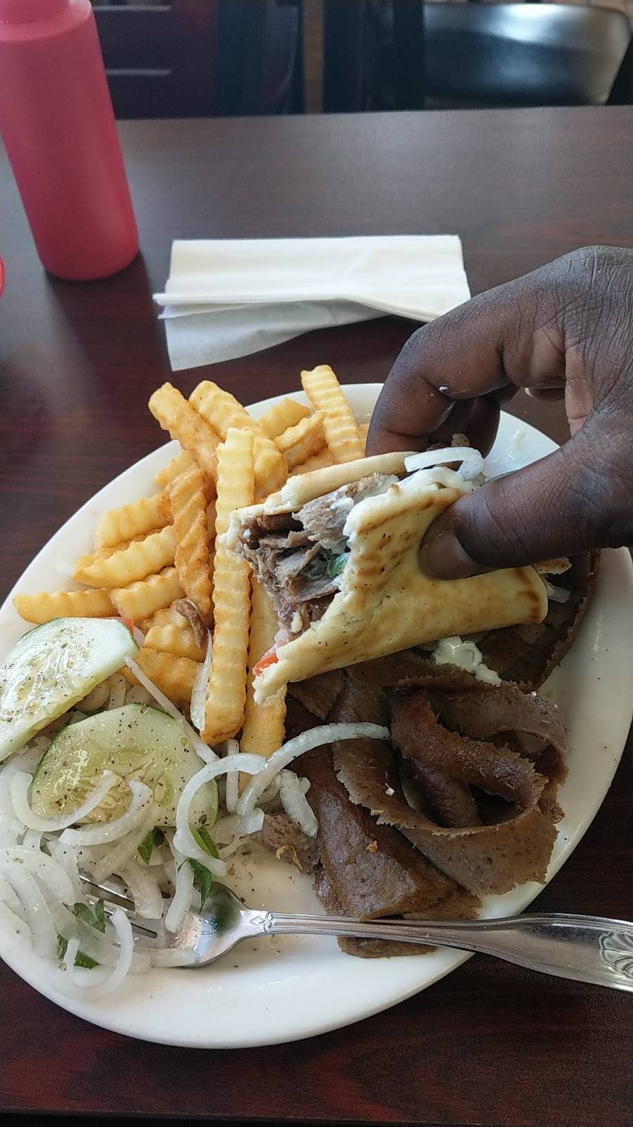 Ninos Gyros | restaurant | 2134 E Grand Ave, Lindenhurst, IL 60046, USA | 2244448056 OR +1 224-444-8056