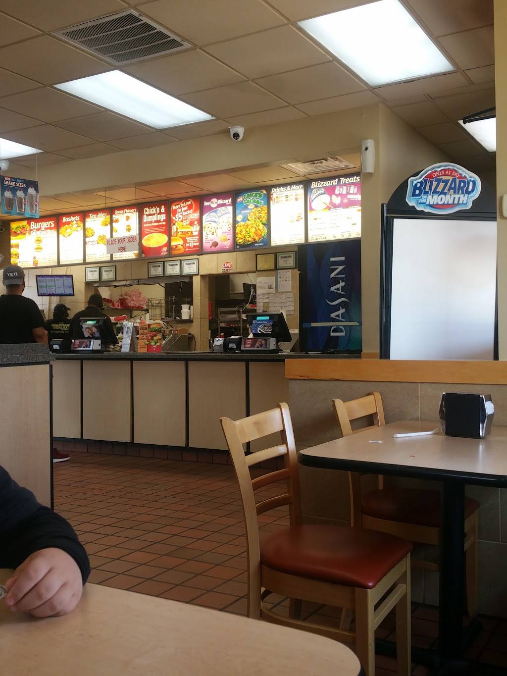 Dairy Queen Restaurant | restaurant | 14576 Wallisville Rd, Houston, TX 77049, USA | 7134557779 OR +1 713-455-7779