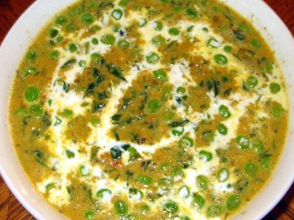 Nepal India Curry House | restaurant | 2014 Queen St E, Toronto, ON M4L 1J8, Canada | 4166907979 OR +1 416-690-7979