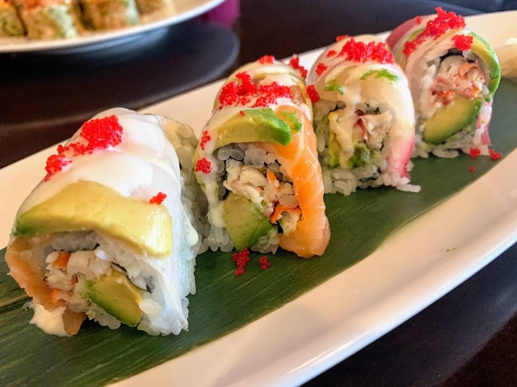 Umi Sushi | restaurant | 7558 Pearl Rd, Middleburg Heights, OH 44130, USA | 4402342888 OR +1 440-234-2888