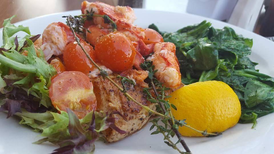 Off The Hook Restaurant and Bar | restaurant | 1 NJ-36, Highlands, NJ 07732, USA | 7328722006 OR +1 732-872-2006