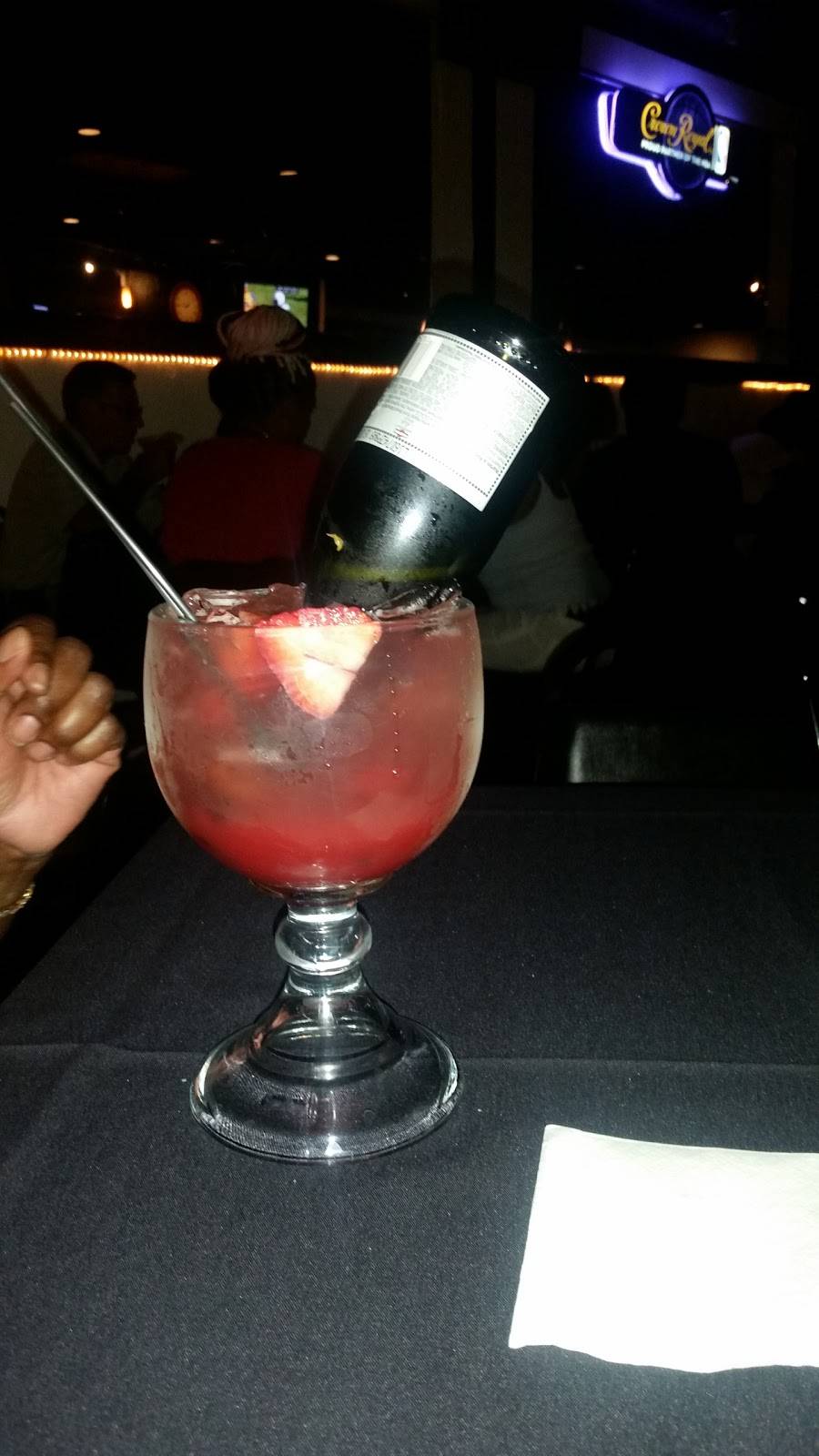 Paradise Sports Bar &Grill | restaurant | 6068 Channingway Blvd, Columbus, OH 43232, USA | 6145779466 OR +1 614-577-9466