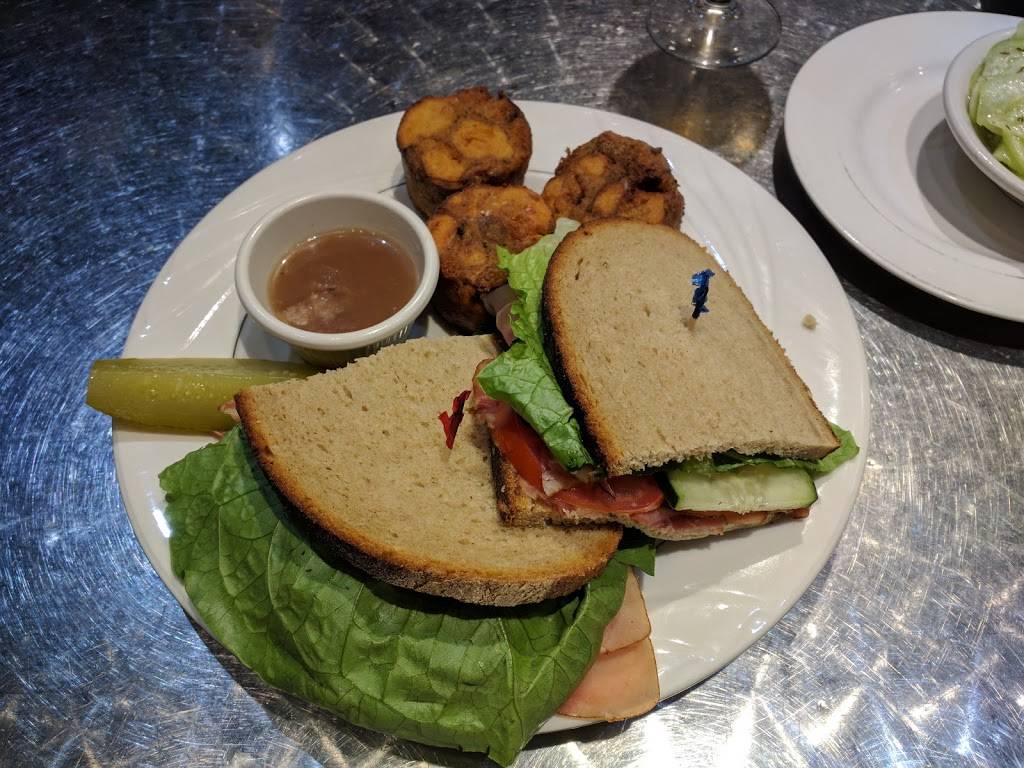 Karls Sausage Kitchen & European Market | restaurant | 1 Bourbon St, Peabody, MA 01960, USA | 9788546650 OR +1 978-854-6650