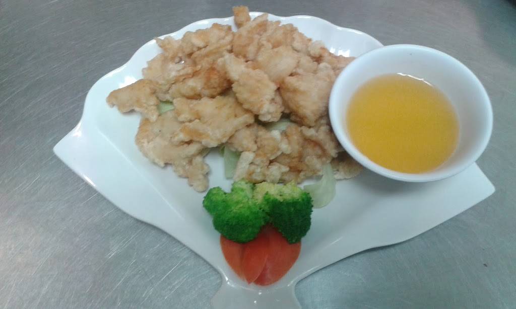 Twin Dragons Restaurant | restaurant | 1820 West Army Trail Road, Hanover Park, IL 60133, USA | 6302894880 OR +1 630-289-4880