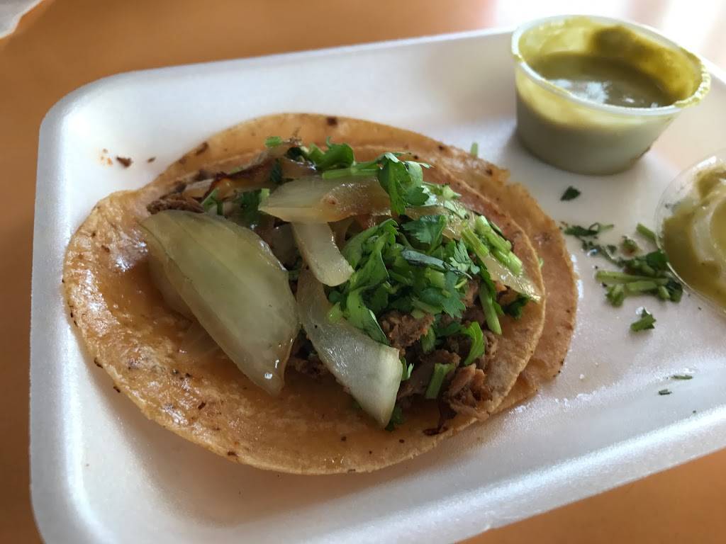 Tacoz Toluka | restaurant | 10886 Harry Hines Blvd, Dallas, TX 75220, USA | 2146540360 OR +1 214-654-0360