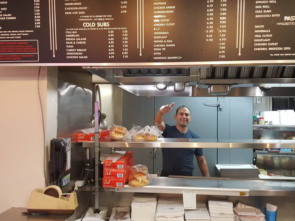 MIKES PLACE | restaurant | 237 Hamilton St, Saugus, MA 01906, USA | 7812338260 OR +1 781-233-8260