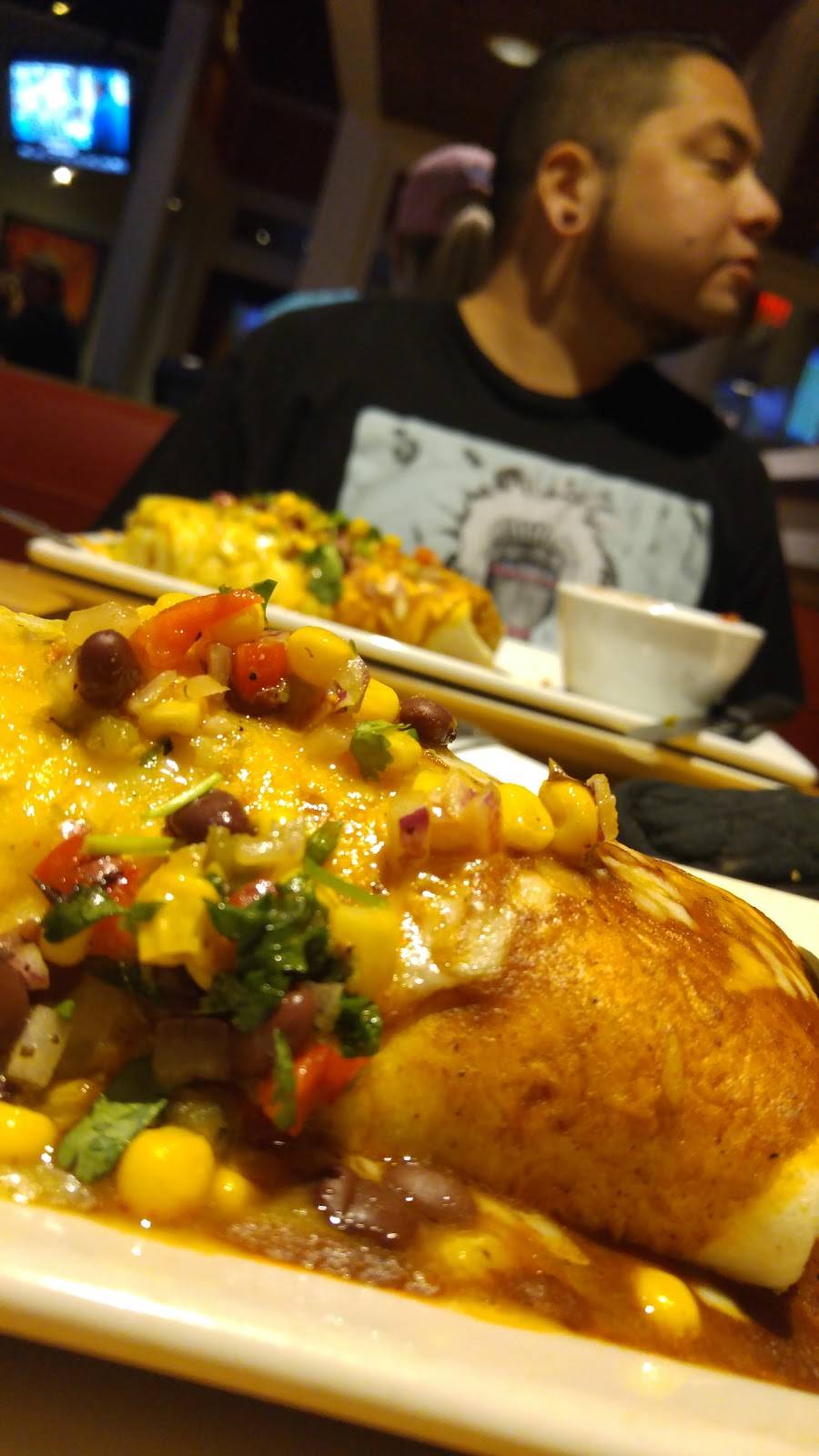 Chipotle Mexican Grill | restaurant | 5940 W, Arizona Pavilions Dr #110, Tucson, AZ 85743, USA | 5207445012 OR +1 520-744-5012