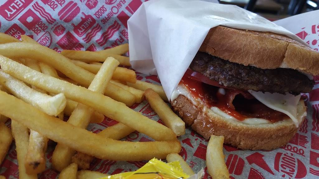 Jack in the Box | restaurant | 5800 Freeport Blvd, Sacramento, CA 95822, USA | 9163955790 OR +1 916-395-5790