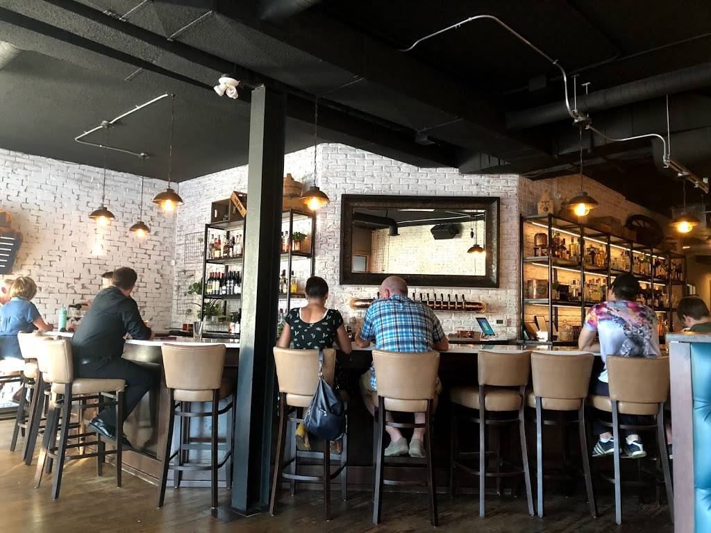 Lexington Smokehouse & Bar | restaurant | 344 Richmond Rd, Ottawa, ON K1Z 5C6, Canada | 6132188209 OR +1 613-218-8209