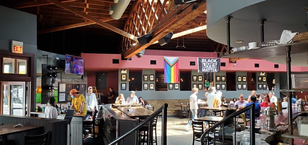 Piece Brewery | restaurant | 1927 W North Ave, Chicago, IL 60622, USA | 7737724422 OR +1 773-772-4422