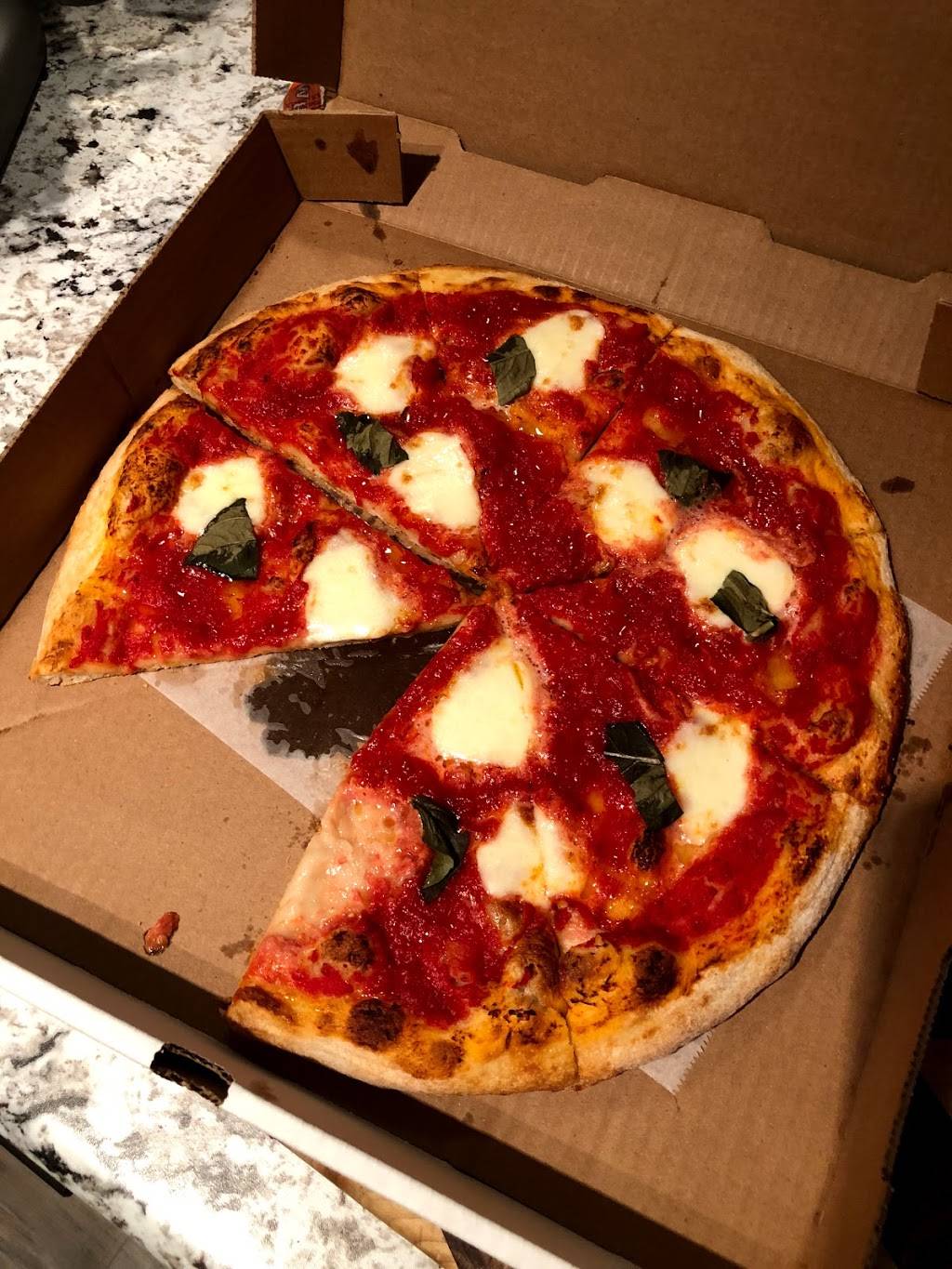 Thats Italian Pizza & Pasta | restaurant | 10747 Ford Ave, Richmond Hill, GA 31324, USA | 9127563611 OR +1 912-756-3611