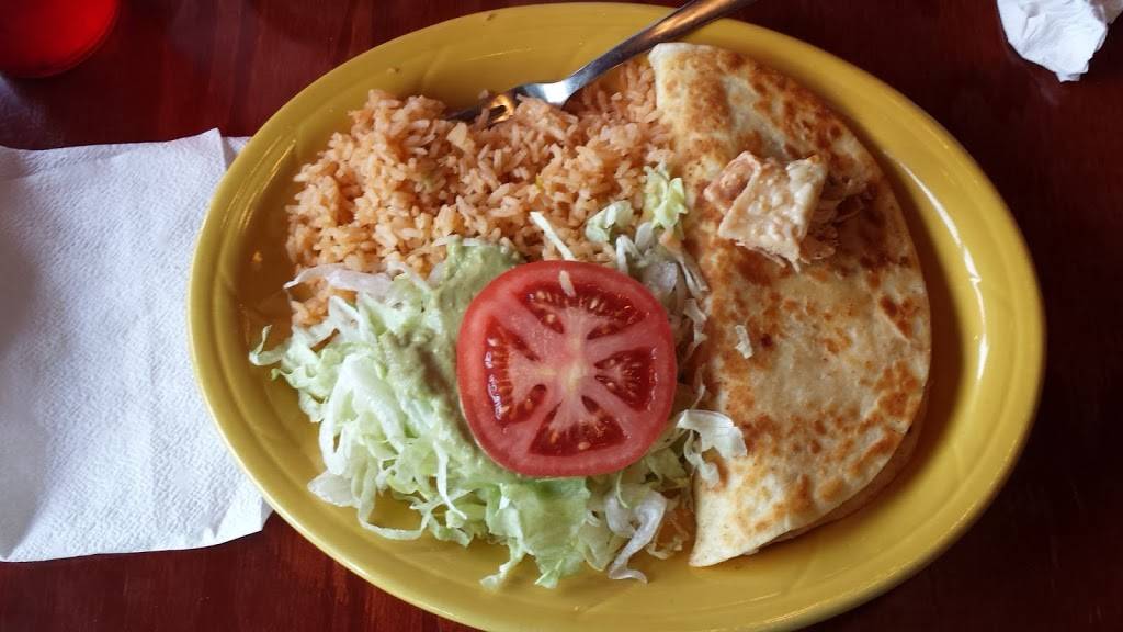 Isabel & Annabels Mexican Restaurant | restaurant | 201 W Marion Ave, Punta Gorda, FL 33950, USA | 9416394086 OR +1 941-639-4086
