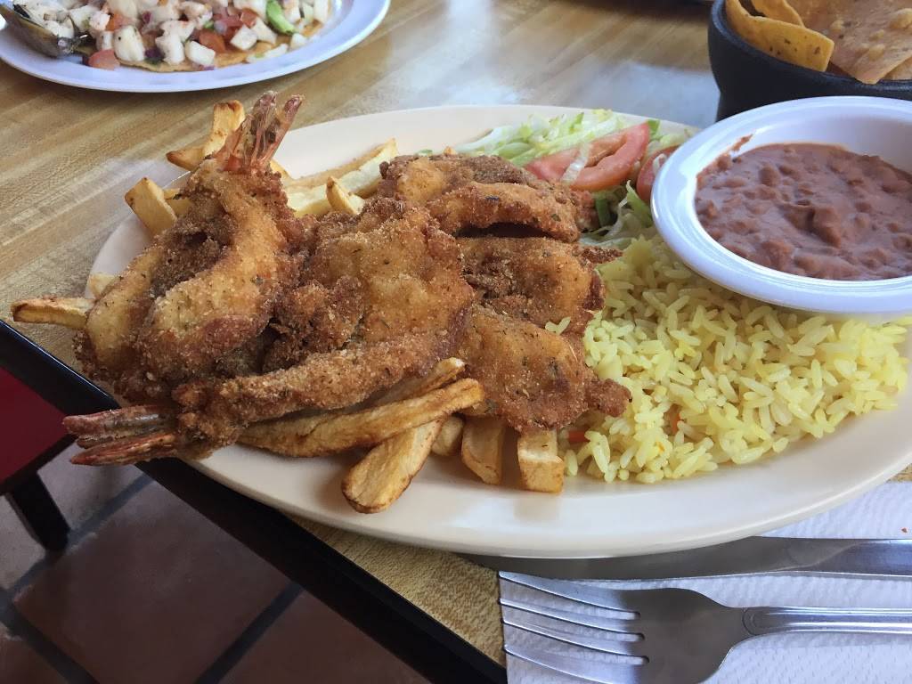 Mariscos el Jefe | restaurant | 658 Hollister St, San Diego, CA 92154, USA | 6195759395 OR +1 619-575-9395