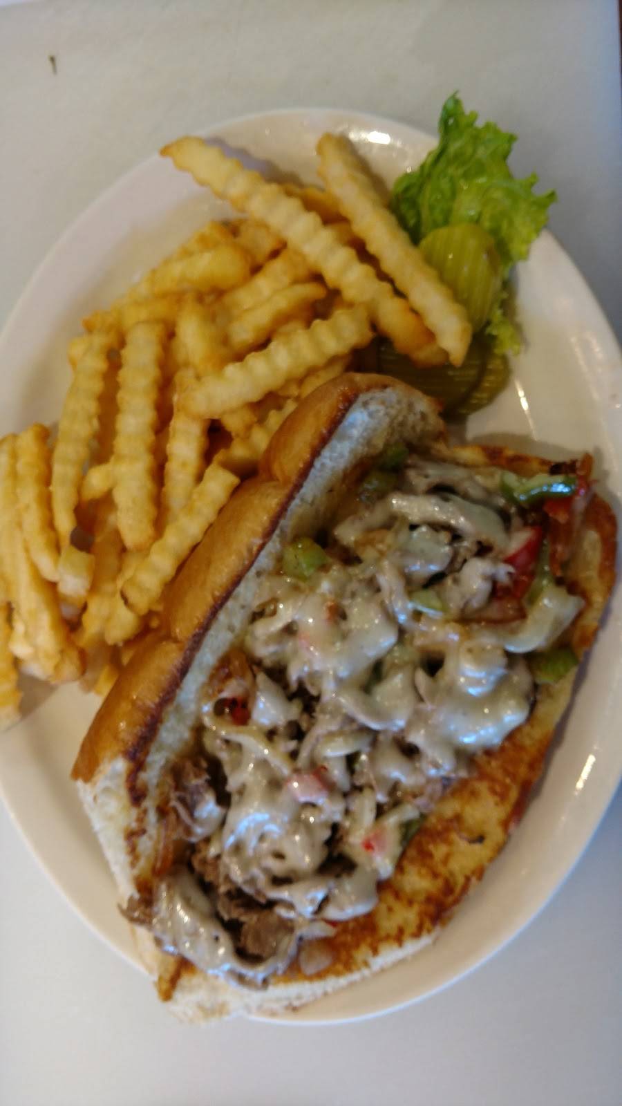 Suzies Kitchen | restaurant | 15023 Crestone Ave, Rosemount, MN 55068, USA | 6513228393 OR +1 651-322-8393