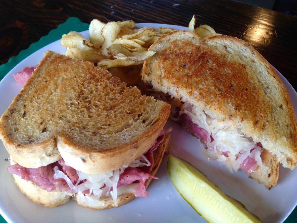 Antrim Dells Golf Course and The Sunset Bar & Grill | restaurant | 12352 Antrim Dr, Ellsworth, MI 49729, USA | 2315992679 OR +1 231-599-2679