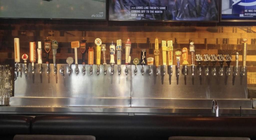 Torrey Pints | restaurant | 8825 Villa La Jolla Dr, La Jolla, CA 92037, USA | 8586426700 OR +1 858-642-6700