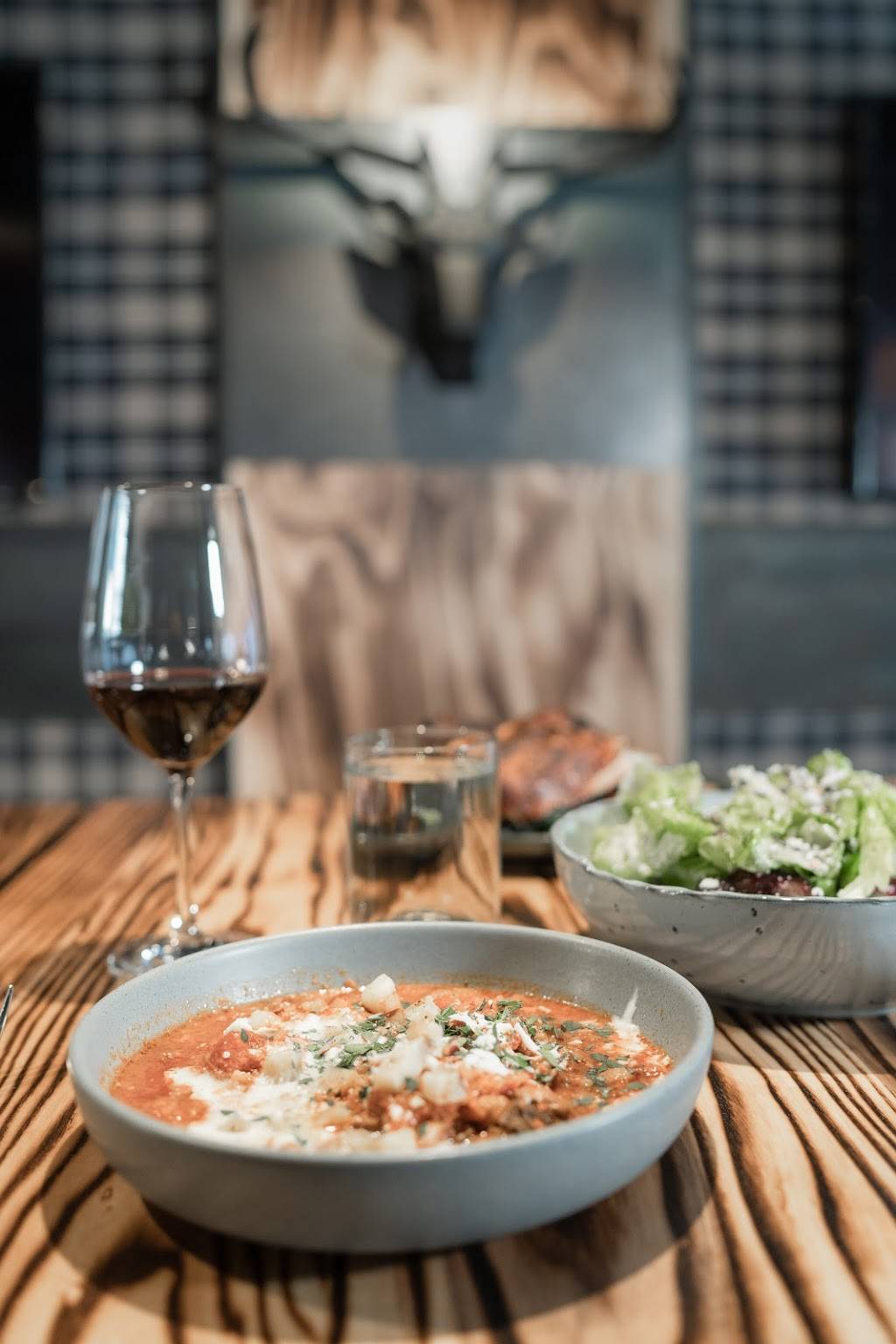 CabinJuice | restaurant | 605 South Park Avenue, Breckenridge, CO 80424, USA | 9704535125 OR +1 970-453-5125