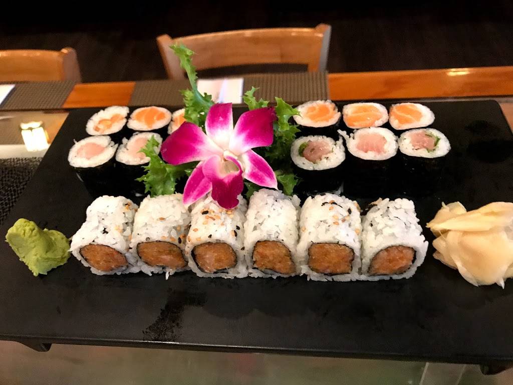 sakana sushi | restaurant | 435 Main St, Monroe, CT 06468, USA | 2034528220 OR +1 203-452-8220