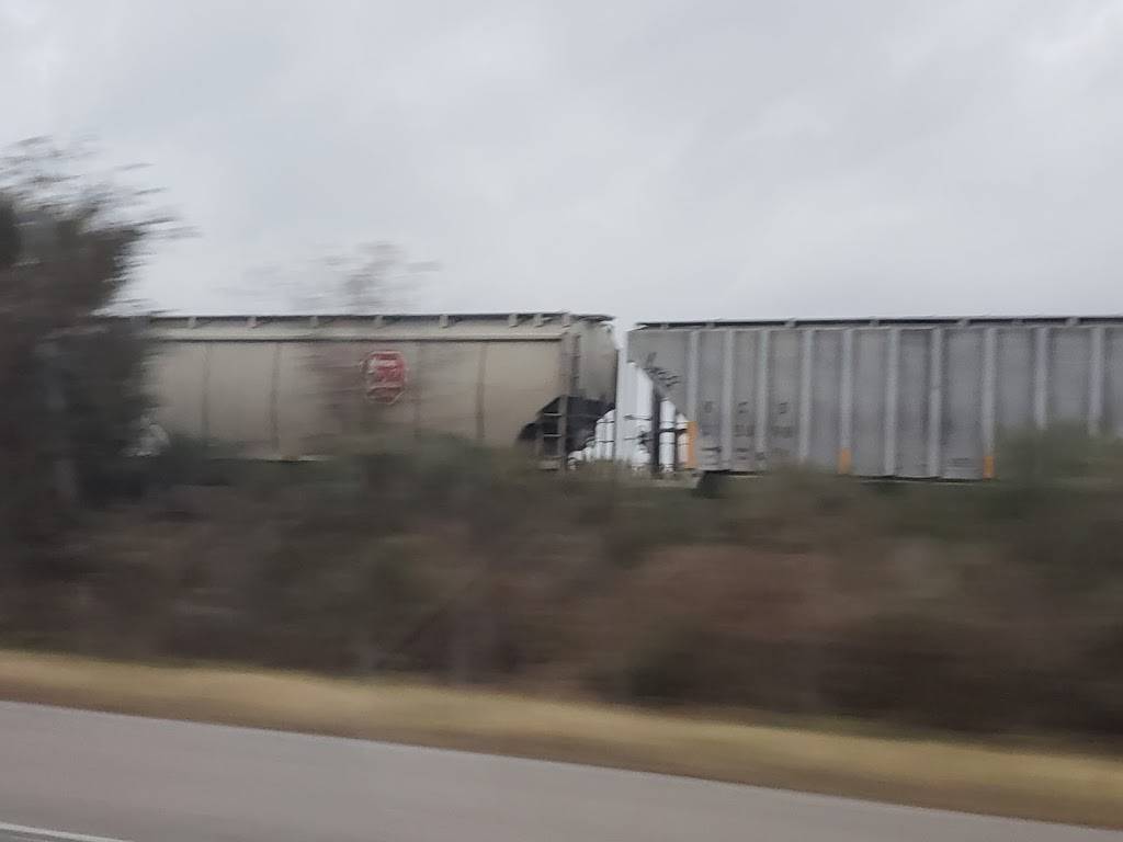 Gulf Coast Surplus | restaurant | 8356 US-59, Wharton, TX 77488, USA | 9795323400 OR +1 979-532-3400