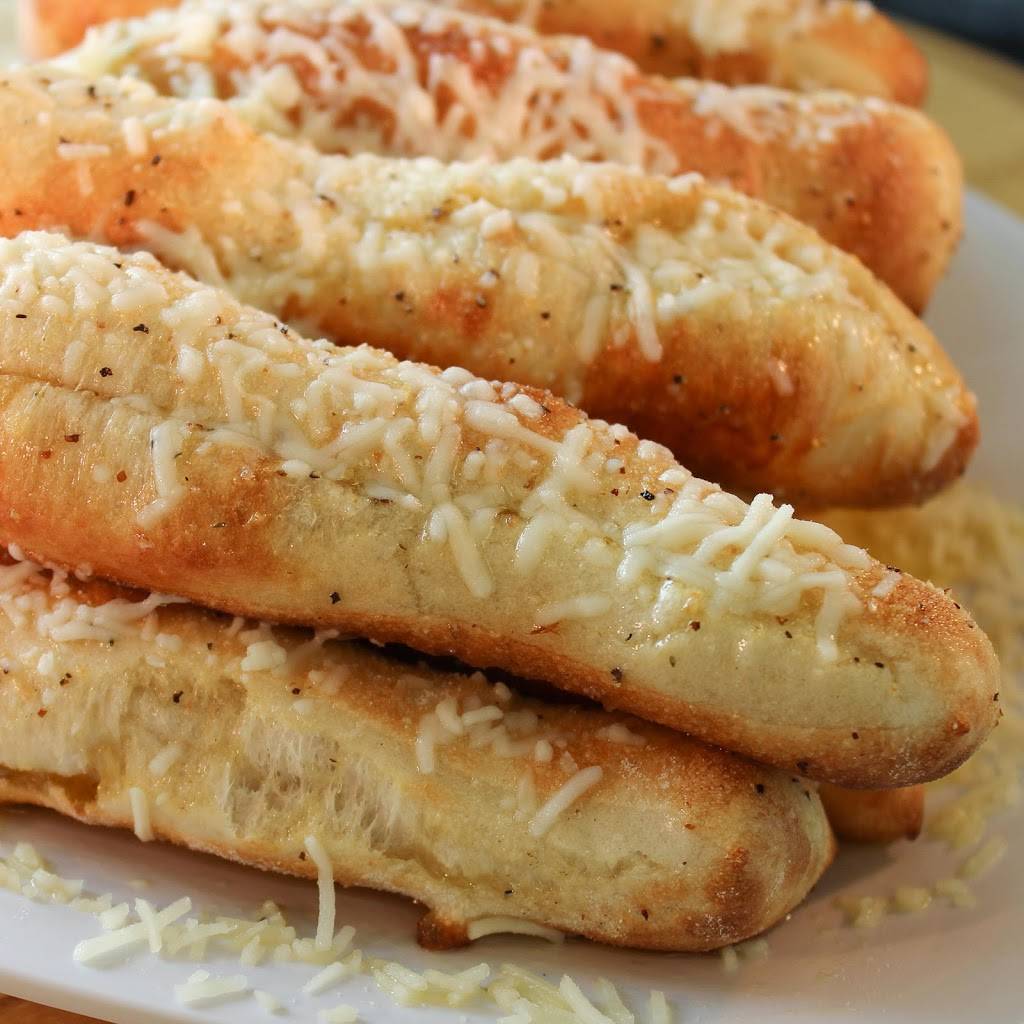 Northern Lights Pizza | restaurant | 7611 Douglas Ave Suite #28, Urbandale, IA 50322, USA | 5153310220 OR +1 515-331-0220