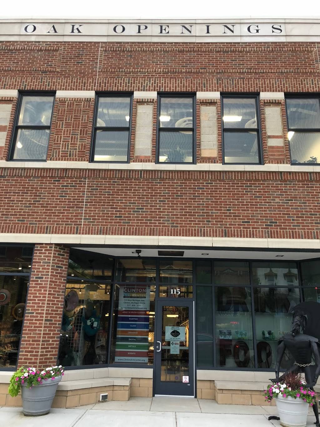 Clinton Oak Openings | restaurant | 115 W Michigan Ave, Clinton, MI 49236, USA | 5174565283 OR +1 517-456-5283